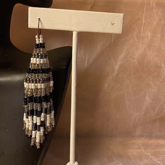 Beaded boho/hippie dangle, black, white & gray colored fish hook earrings - Picture 3 of 6